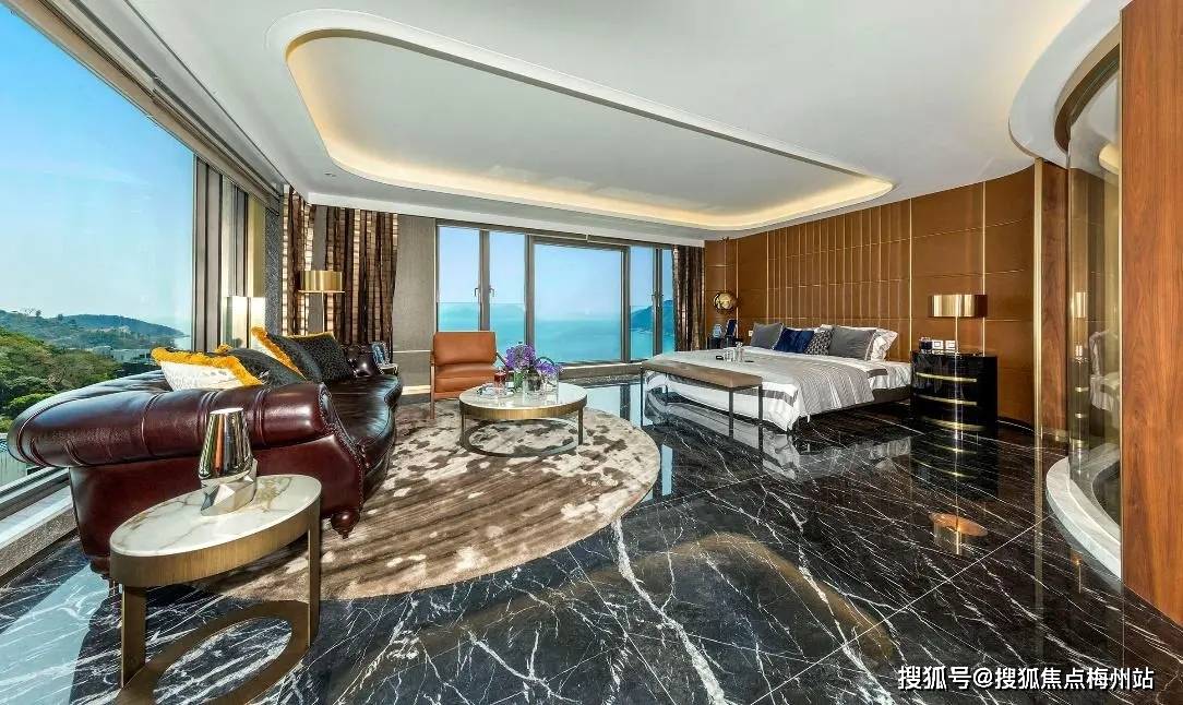 豪宅开启极致奢华生活篇章爱游戏网站入口香港海景(图3)